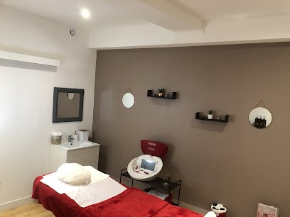 Entre Les Mains De Sara, Institut de Beauté à Dreux