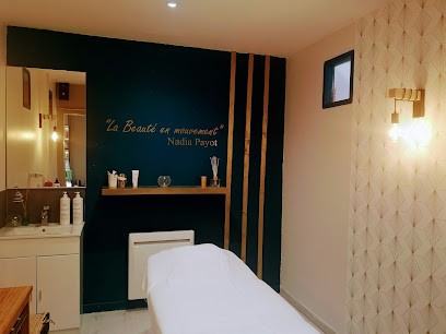 Royal Palm Institut Et Spa Aux Allois/La Geneytouse, Institut de Beauté à La Geneytouse