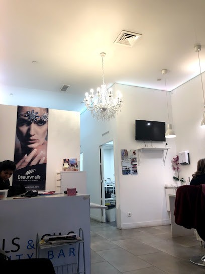 Nails And Cils, Institut de Beauté à Sarcelles