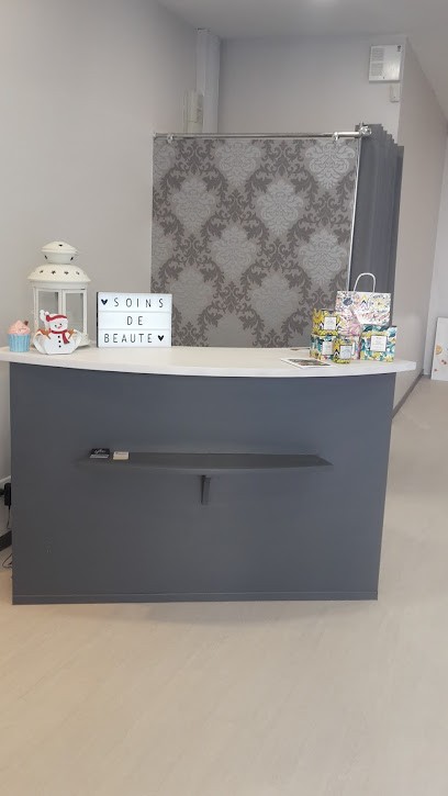 Essentielle beaute, Institut de Beauté à Saint-Palais