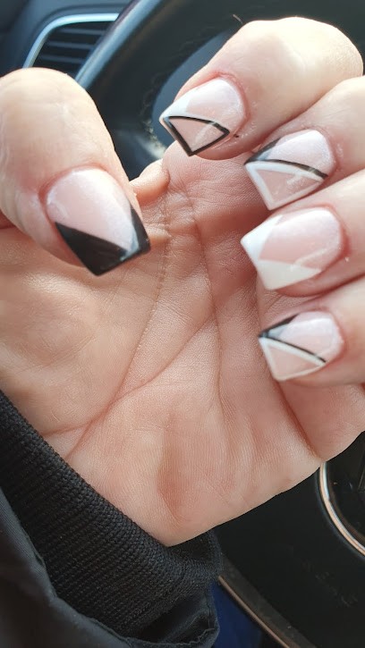 Nails, Art & Co, Institut de Beauté à Sarry