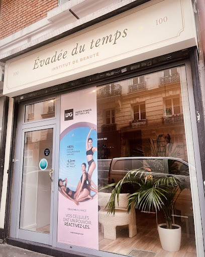 Institut De Beauté Évadée Du Temps Esthéticienne à Paris 11