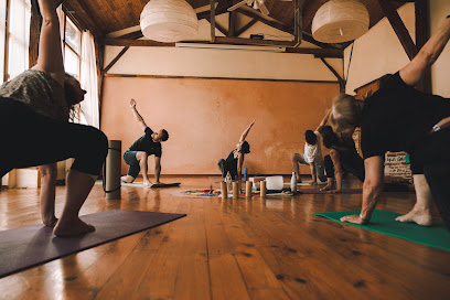 Holitaya Yoga & Soins Holistiques Institut De Beauté à Rieumes