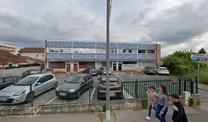 Cils mimi, Esthéticienne à Lormont