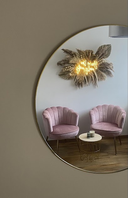 Fée Moi Jolie By Pauline, Institut de Beauté à Pontcharra