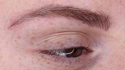 Strass&Co’ Gisors Microblading-Maquillage Permanent Onglerie Blanchiment Dentaire, Institut de Beauté à Gisors