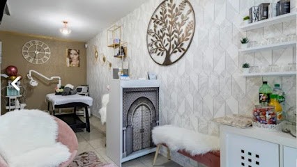 AHA ACADEMIE, Institut de Beauté à Livry-Gargan