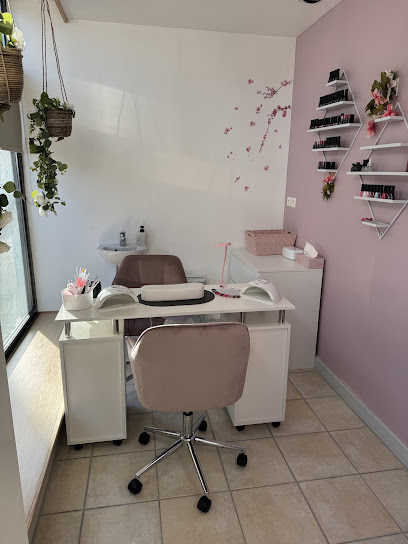 Ongles & Beauté, Institut De Beauté à Coteaux du Lizon