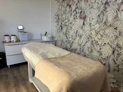 L'essenti'elles Par Anaïs, Institut De Beauté à Génissieux