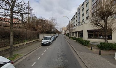 Ghisi Célia Phibrows Paris, Institut de Beauté à Ivry-sur-Seine