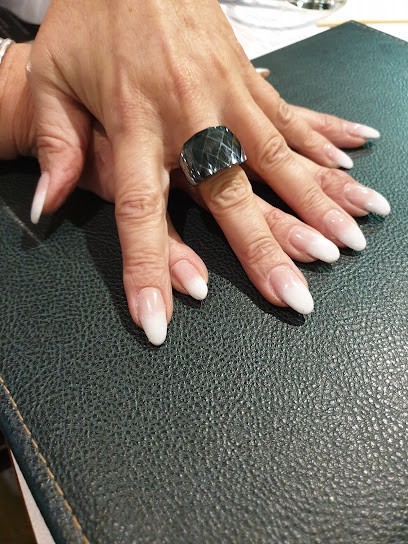 Rubis sur Ongle, Institut de Beauté à Mayenne