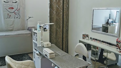 Pretty Nails Ongles et Cils., Institut de Beauté à Ibos