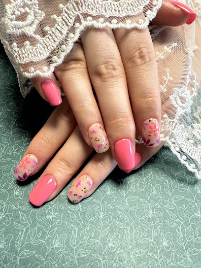Mil'o Nails Onglerie/Massage Institut De Beauté à Parthenay