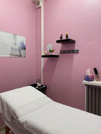 STRASS&Beauté, Institut de Beauté à Décines-Charpieu