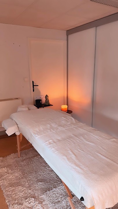 Beauty and Nails by Julie, Esthéticienne à Gradignan