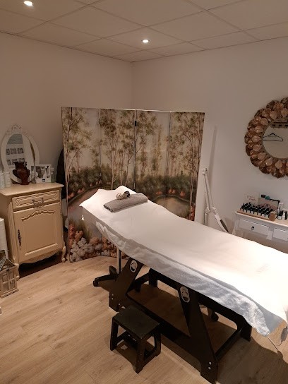 Le Cocon de Lucie, Institut de Beauté à Nailly